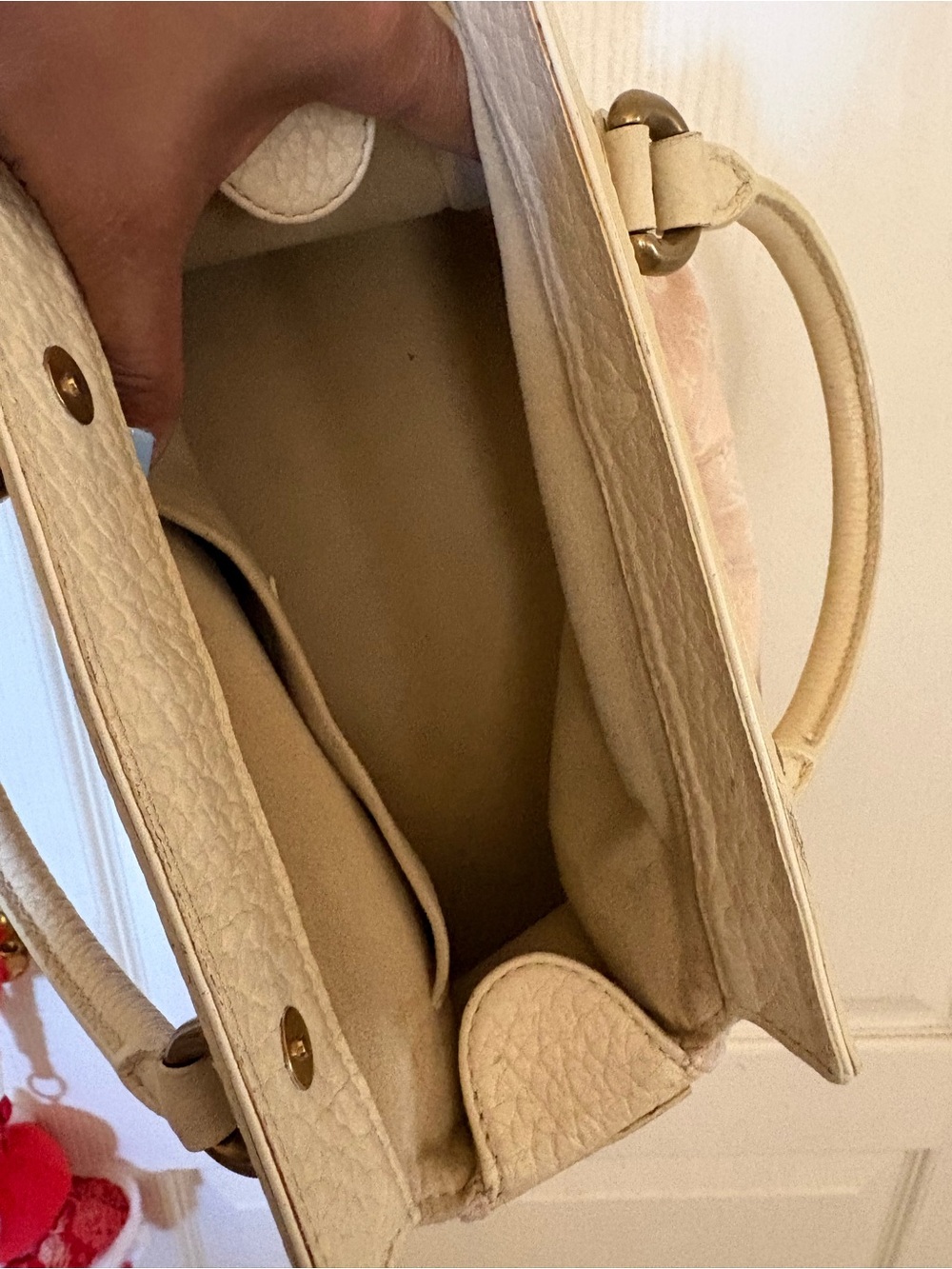 Louis Vuitton authentic Soft Pink Top-Handle Women’s Bag - Picture 5 of 15